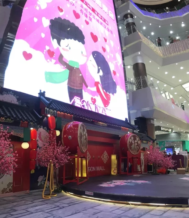 這面3層樓高的壹品玉屏，帶火這座16萬㎡購物中心的線下營銷 3.webp.jpg